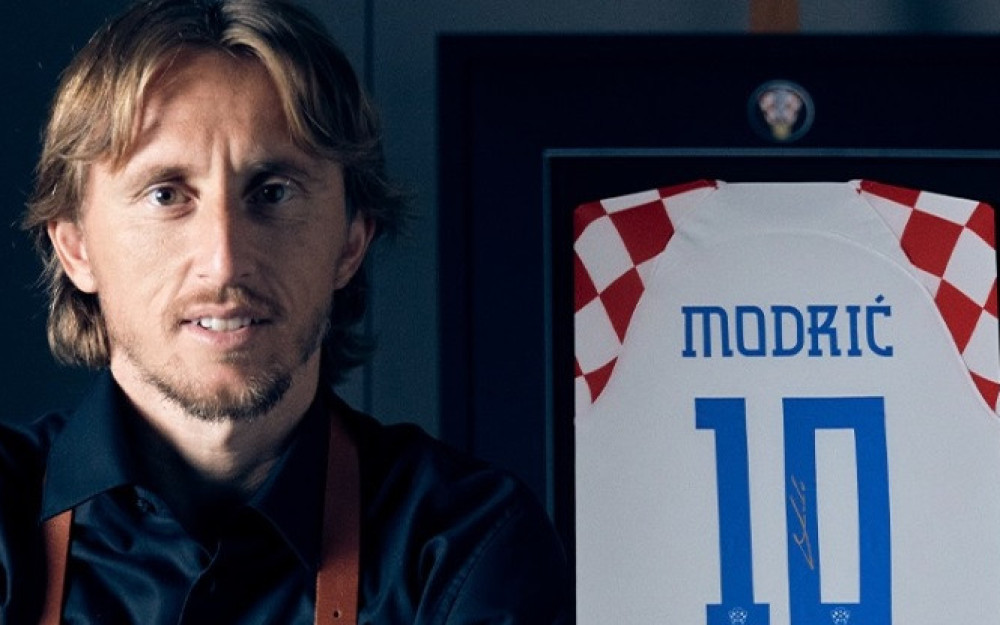 HNS prodaje dresove koje je osobno potpisao Luka Modrić. Cijena? Sitnica…