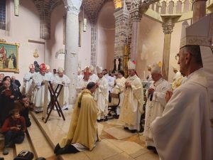 U Kotoru zaređen mons. Mladen Vukšić; Veliki broj vjernika iz Posušja